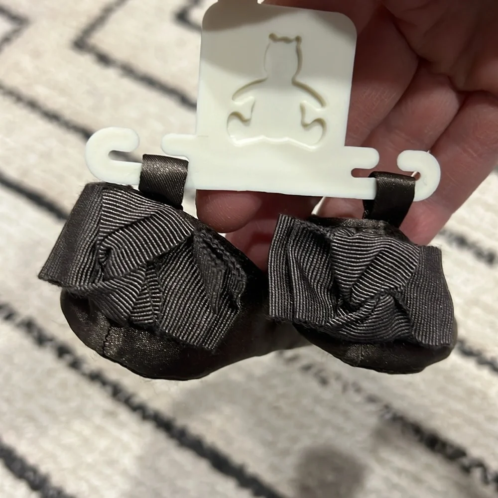 Baby Gap crib shoes